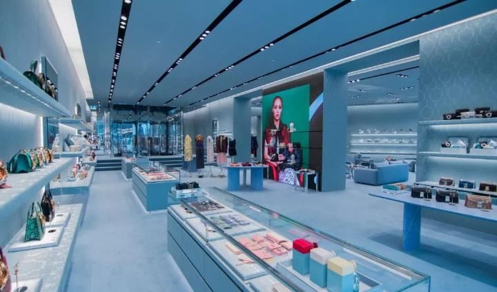 迪拜很贵？是你没玩对