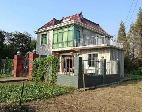 农村户口迁出了怎么办？这3种人仍可以拿土地赔偿，赶紧告诉家人