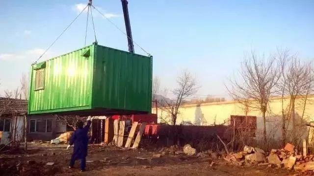  『花房』你在梦想有一个花房的时候，别人家的姑娘已经用一亩地实现了