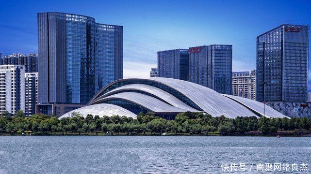 中部科研实力雄厚的两座城市, 郑州落选, 武汉第九, 第一不可撼动