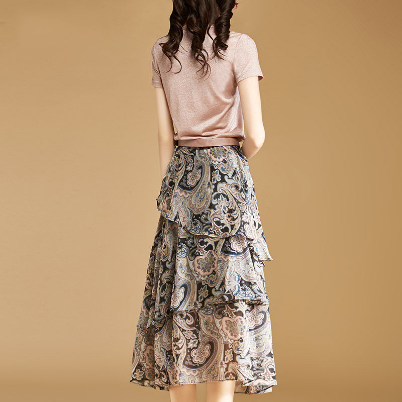 裙子不用太多，比别人好看就行!高级素雅裙，男人看了都怦然心动