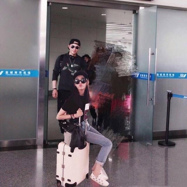 罗晋凌晨突发4字微博却秒删！与唐嫣分开坐实？杨幂：不存在的事