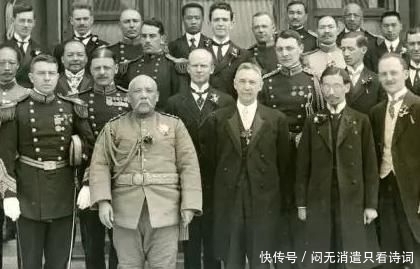  「曾国藩」曾国藩手中有五十万大军都没有造反 袁世凯七万人为何敢逼清帝退位
