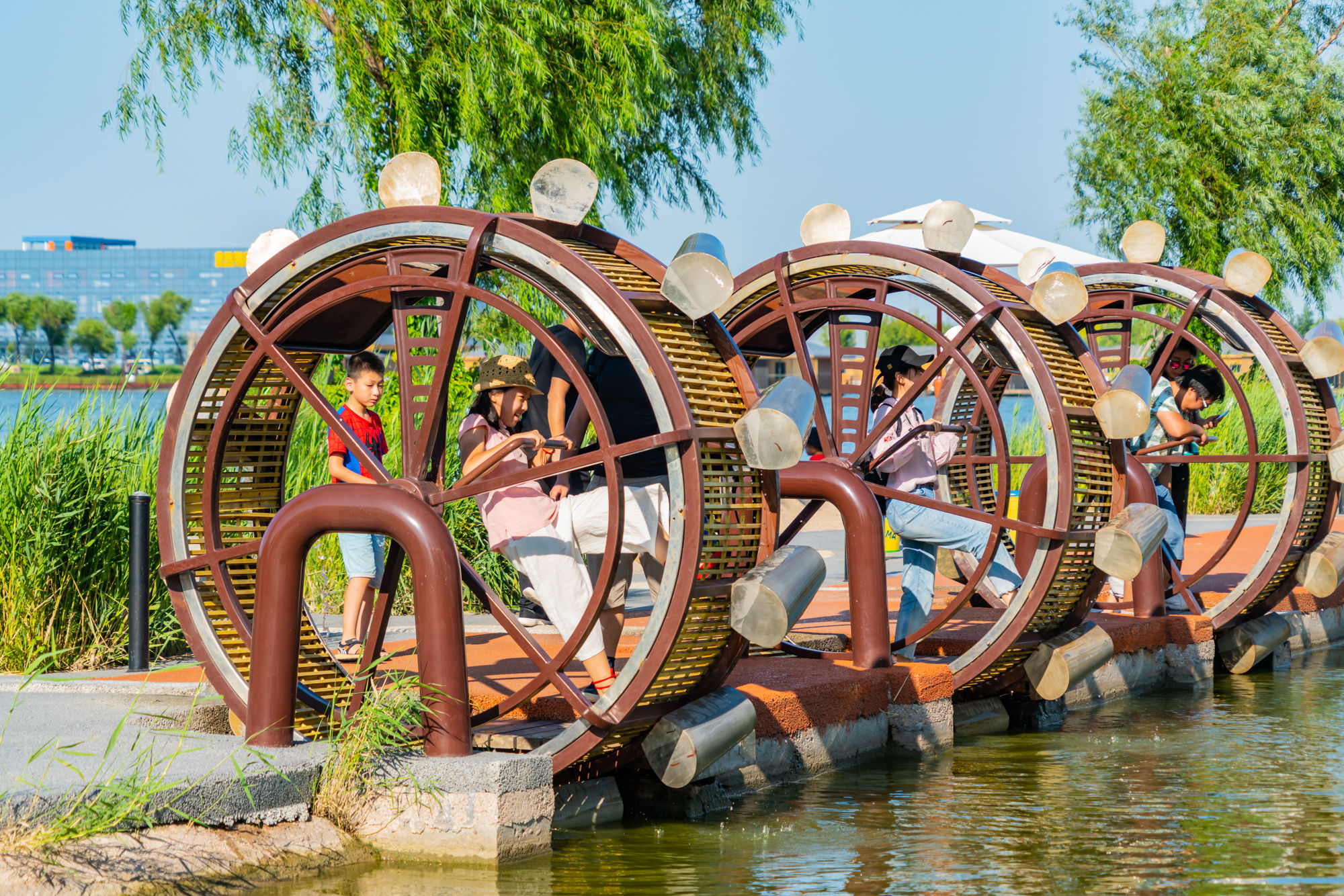 用三天两夜的时间，在风光秀美、沙暖潮平所在，找寻最正宗的唐山