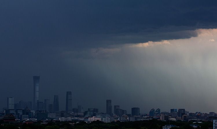  蓝天白云|北京发布雷电蓝色预警 阵雨与蓝天白云交相呼应|组图