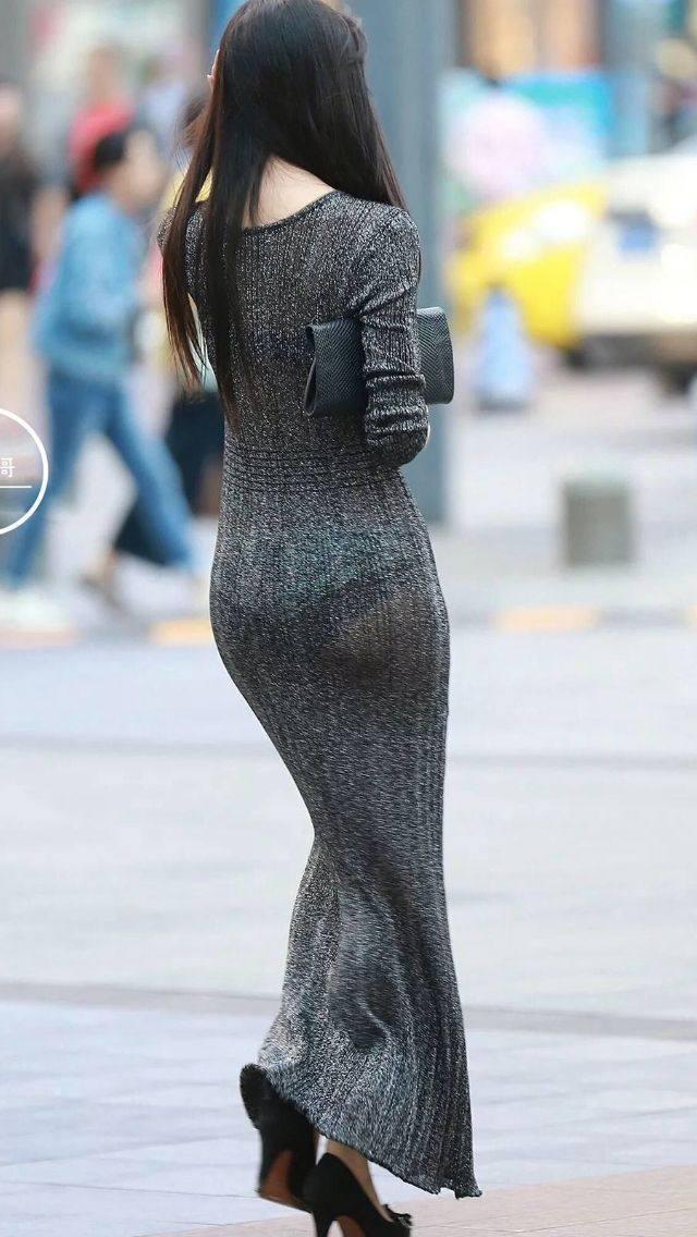 『忘记』街拍美背 街头那些婀娜多姿的背影, 总让人难以忘记!