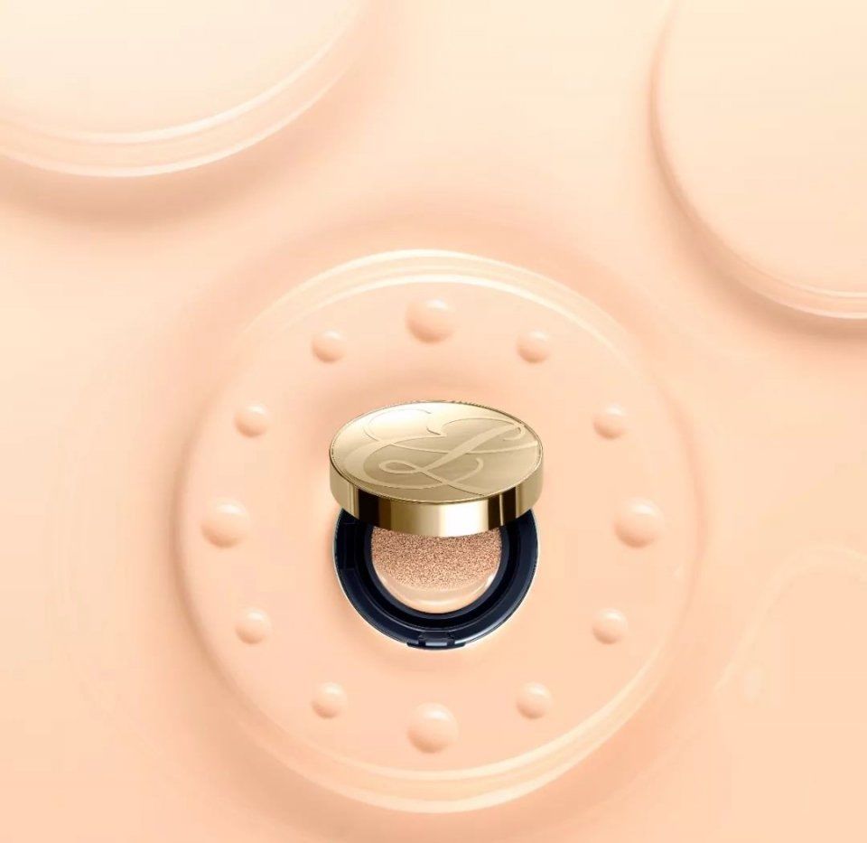 秘籍| 杨幂发际线回归，还亲身示范为啥明星夏天不脱妆?