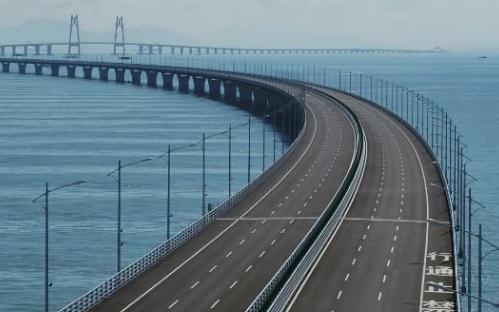 港珠澳大桥已成“摆设”？敢走的私家车寥寥无几，车主：太费劲