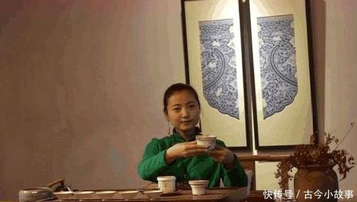 大量日本人来我国抢购这些商品,网友调侃:这气势不输中国大妈!