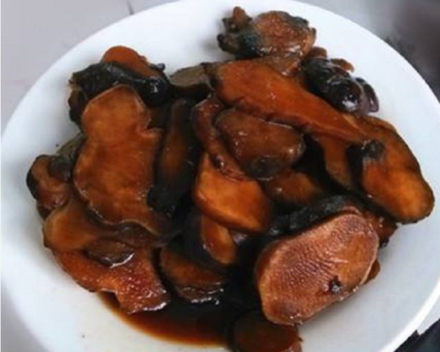  菊芋@菊芋被称为“21世纪人畜共用作物”，农民把它当野花，如今