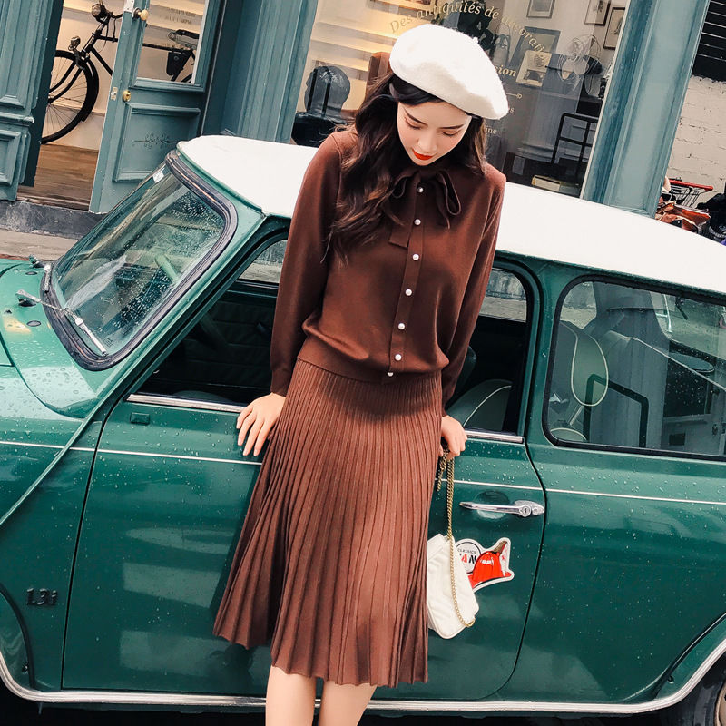 别穿秋开衫了，这12款套装要火!35岁的姐姐看中5款，美爆了