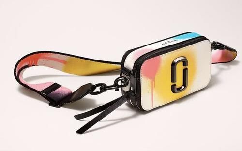  「Marc」Marc Jacobs2020年春夏款除了相机包，这些“蓝” 包也很美