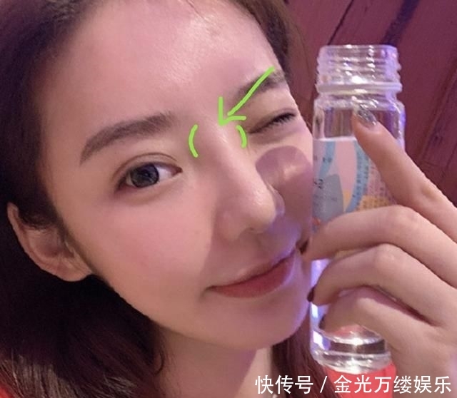  [整坏]susan撬綦美合男友？500w粉丝网红直播假体暴露，夏夏鼻子整坏