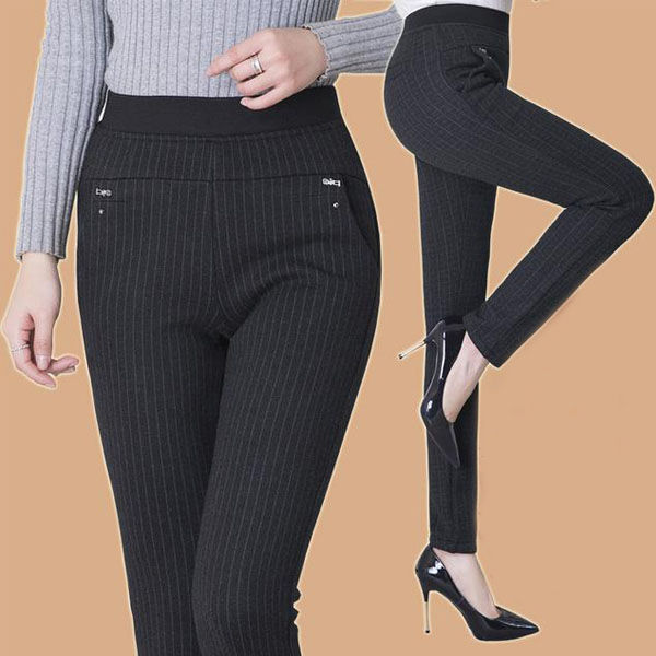 今秋流行穿打底裤，难怪老婆不穿牛仔裤，遮肉显瘦还很时髦