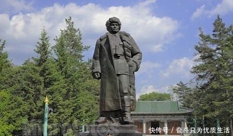 秋天美的不像话,吉林的这个小县城,终究还是藏不住了