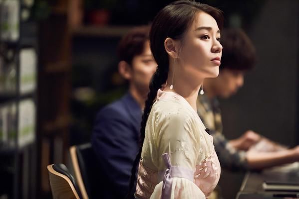 俏皮可爱又优雅妩媚！《潮我看齐》之马思纯：难道只用简单的笑容