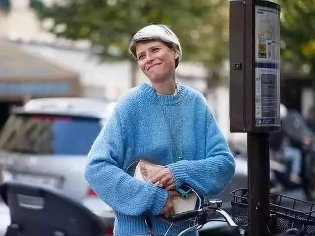  色彩：春夏的流行色彩，照着穿让你一直柔和清爽的美下去