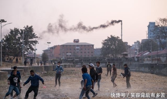 实拍尼泊尔首都，和想的不一样，都说不如中国小县城