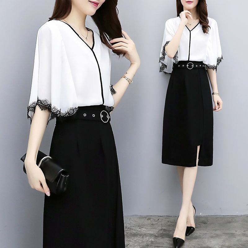 媳妇胆子太大了，这么“露”的连衣裙也敢穿出门，但确实性感迷人