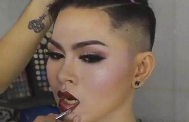 男子化妆成妹妹去相亲, 结果效果惊艳!