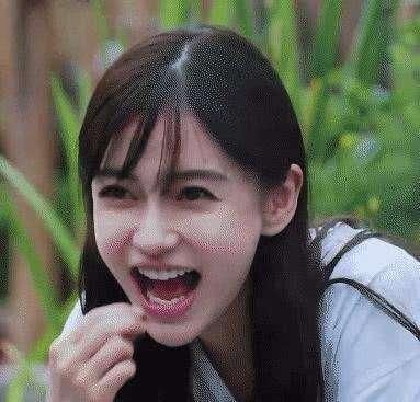 女星杨颖在节目中假吃，还公开喊冤，网友们很是无奈啊？