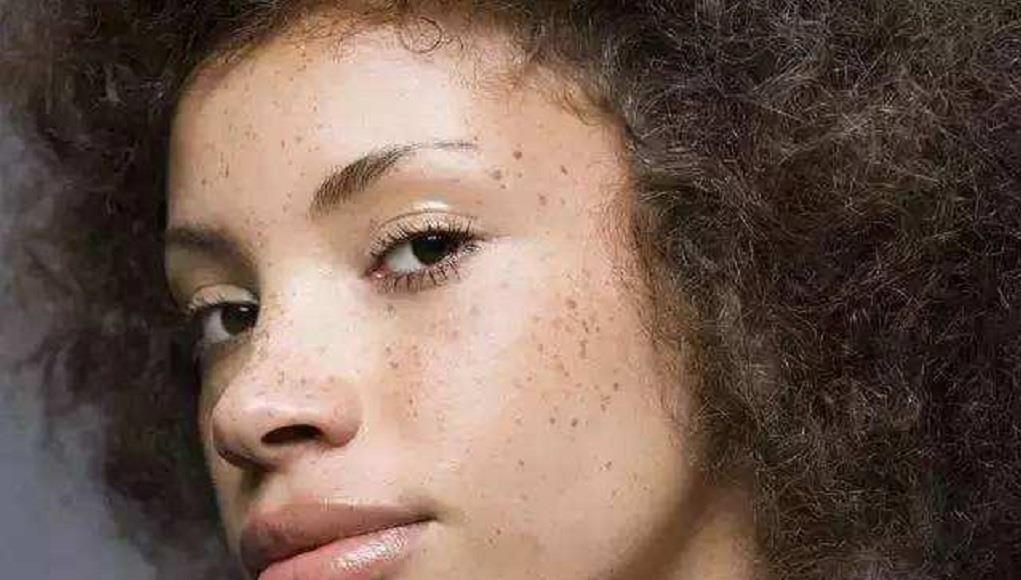 实用:一碗淘米水加它敷敷脸,不出15天色斑淡化又嫩肤,简单实用不花钱
