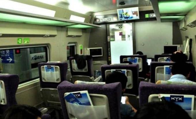 韩国“高铁”长啥样2小时票价165，座位与中国大不同！