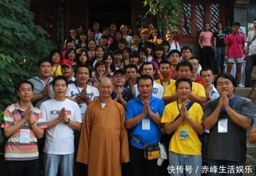 中国最厉害的佛寺，大量名校高材生在此出家，因名字简单总被混淆