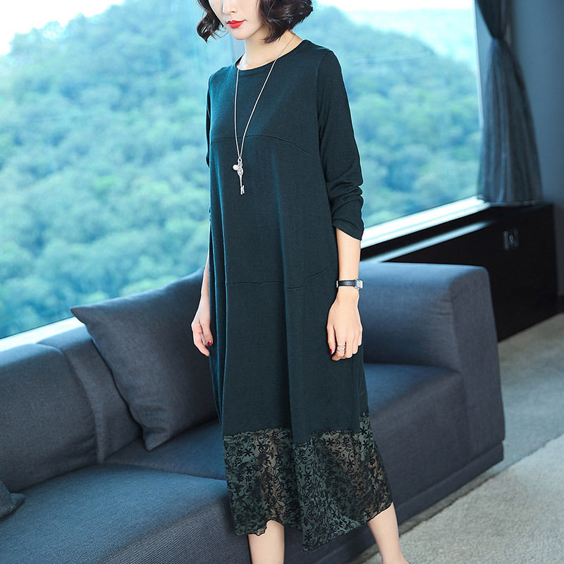 70后的女人，出门别穿打底裤!今年流行的这几款秋裙，美爆了