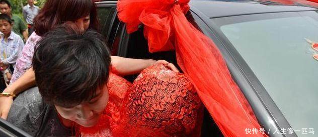 农村有钱人标准出炉了，只要符合以下一项就是有钱人，看看有你没