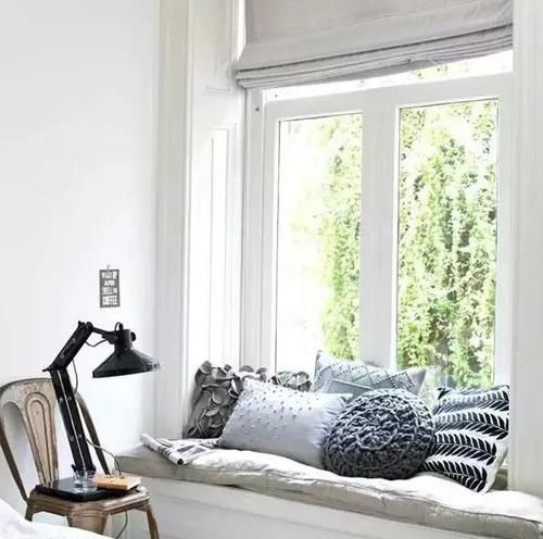  回家：卧室飘窗装修得如此浪漫惬意, 让你恋上回家的感觉!