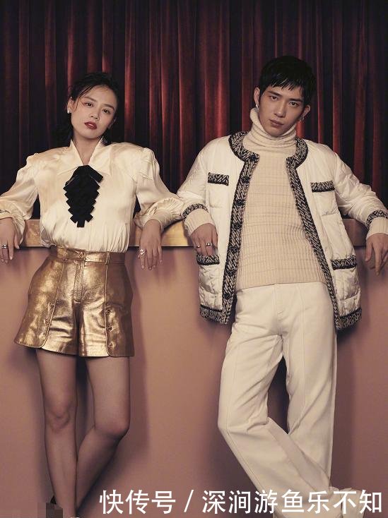 井柏然分手后的机场照,把毛衣系成“包袱”,这种时尚让人叹服!