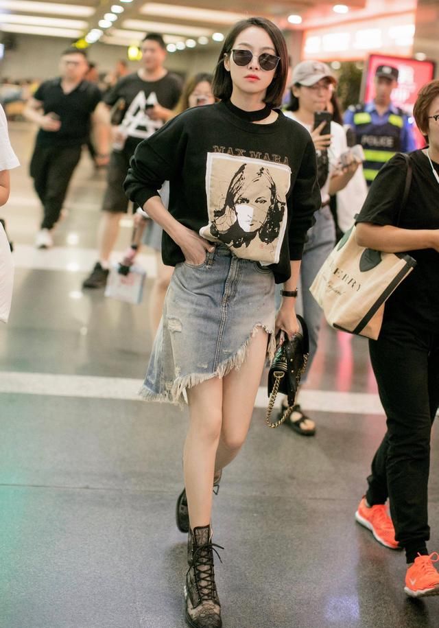 蔡依林花式露背，刘诗诗吴奇隆秀恩爱，佟丽娅最厉害年轻了10岁