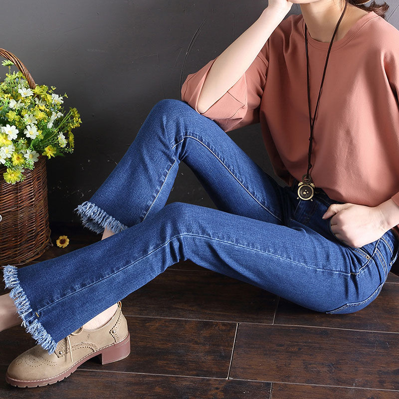 一场秋雨一场寒，短裤该下线啦!这几款牛仔裤谁先上身谁美