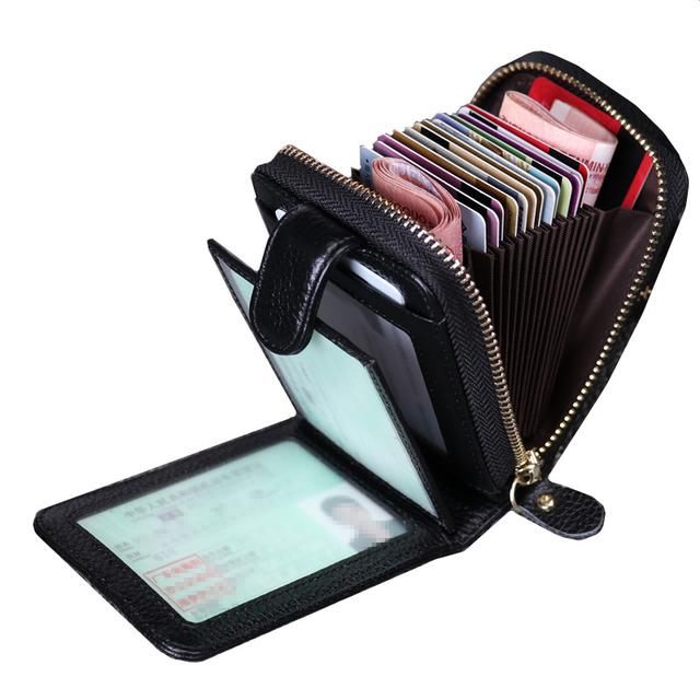 若您的驾驶证到手了，瞅瞅这新型“二合一”证件包，超好用倍有面