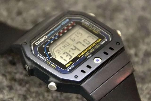  #设计#CASIO首款传感器手表——全金属TS 3000
