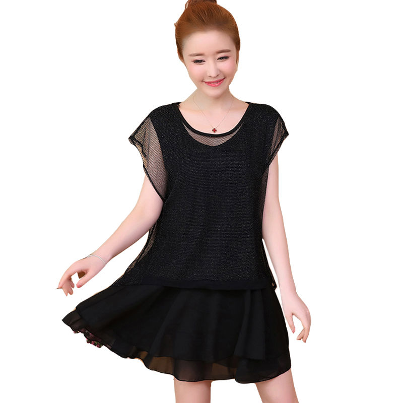 身上有点肉其实只要换上这样的连衣裙就会更美哒