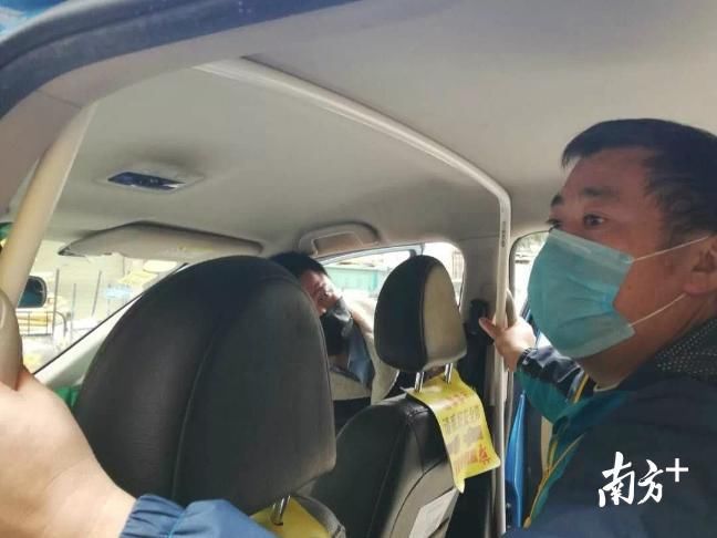  安装：深圳出租车试点安装隔离膜，乘客点赞“行走的抗疫智慧”