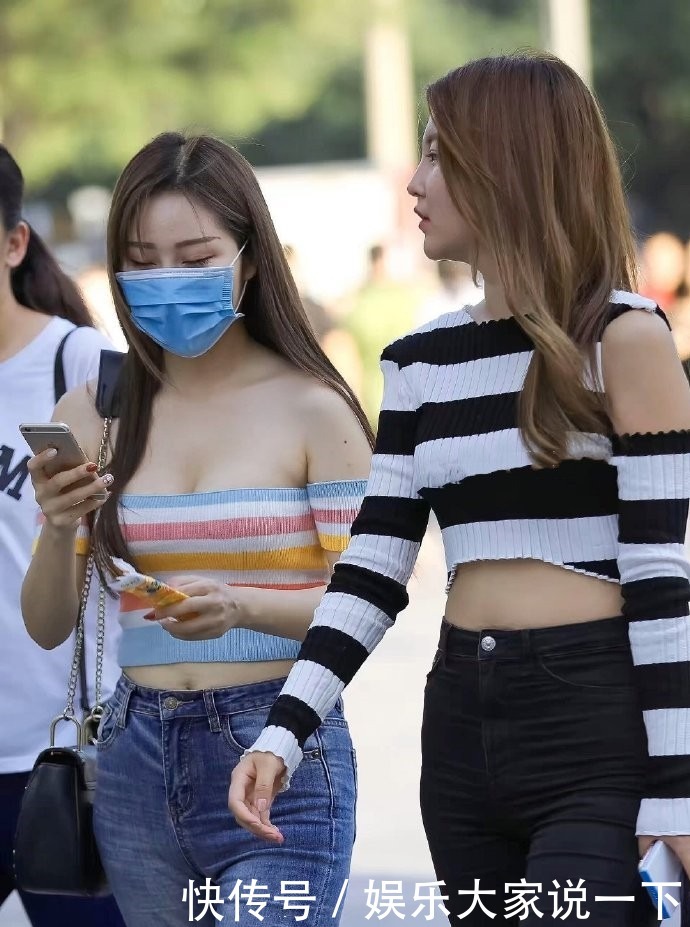  「针织衫」同样是针织衫，明显“彩虹”款式的妹子，更胜一筹