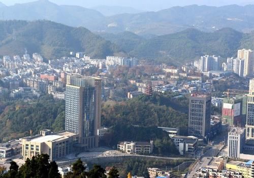 贵州发展最快的城市,曾归属四川无人问津,如今是贵州第二大城市