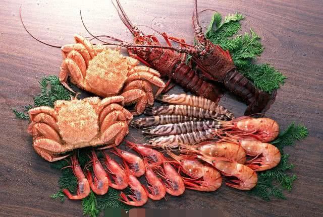 为什么中国人宁愿选择去泰国旅游，也不去三亚，网友说的话扎心了