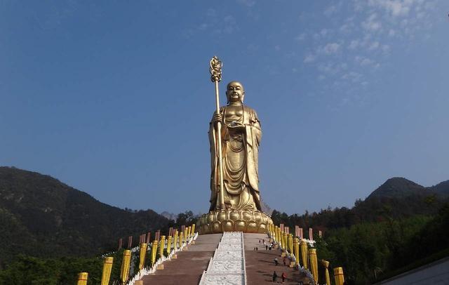 『地藏』全球最大的地藏菩萨像:高达99米总造价15亿,整整花了十年才建成