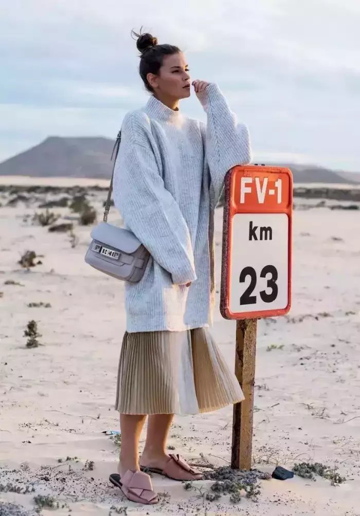 开春穿这5条裙子, 美到甩路人几条街!