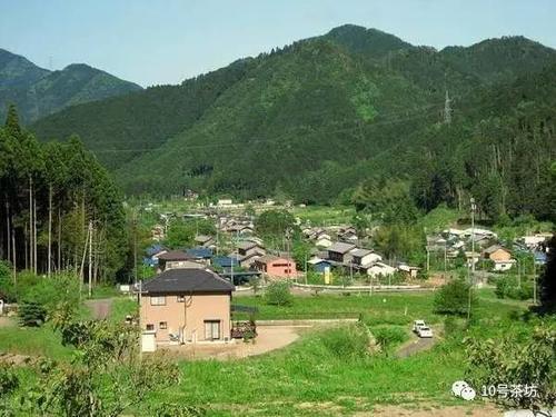 看看日本真实的农村，再看中国的农村，看完才知道差距不是一般大