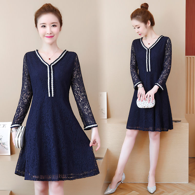 姑娘,别穿热裤了!现流行裙子高跟,秋天穿定能让你洋气百倍