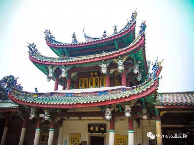 都说佛门乃清净之地,厦门这件寺庙却香火鼎盛!