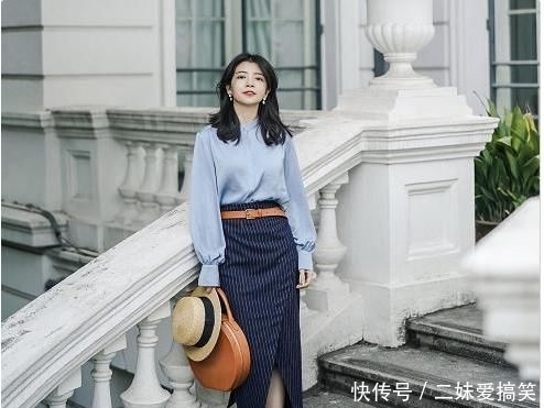  『要备』早春你一定要备一件“开叉裙”，搭衬衫好洋气，三木穿上后美哭了