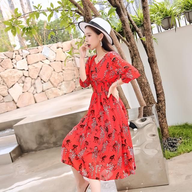 新出了10款裙子，媳妇就把牛仔裤全扔了，清凉大方又时髦，美飞了