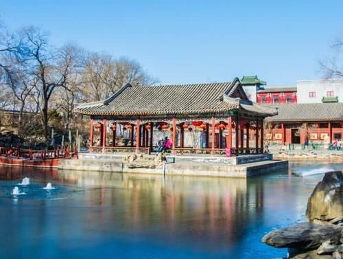 北京“最奢华”的清代王府，曾是和珅的府邸，游客慕名前来