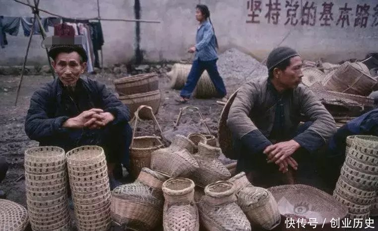 罕见老照片，上世纪80年代左右中国农村图景，图3让人非常羡慕